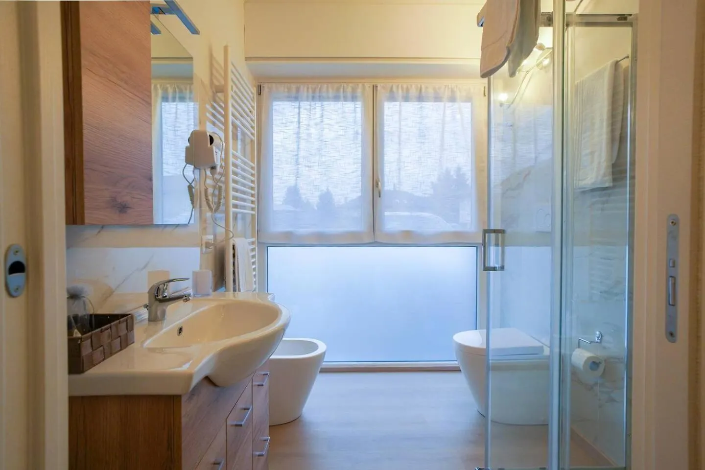 Gelsomino Suite Leonardo Academy, Mxp & Laghi Sesto Calende Apartment